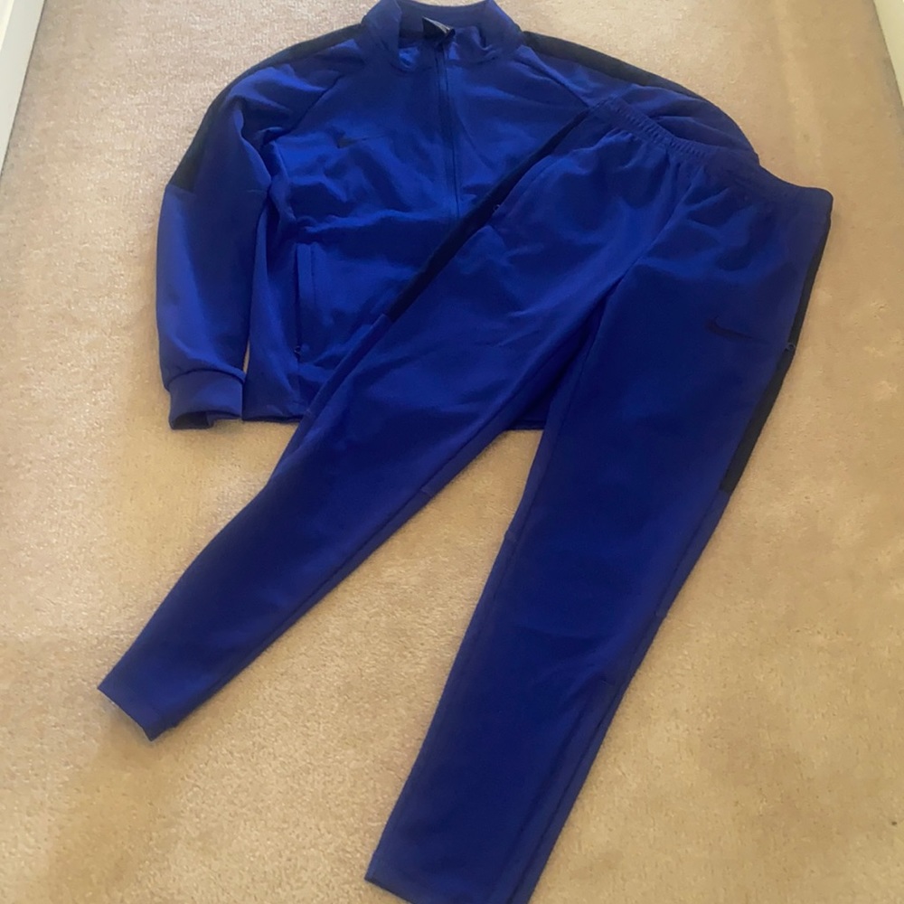 Boys Nike Sweatsuit